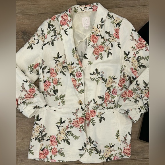 Two Lauren Conrad Blazers, Size Small! Floral and Black. - Picture 2 of 7